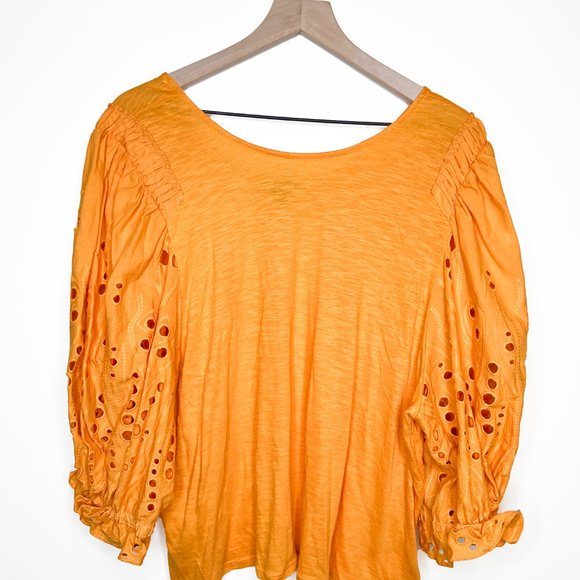 Eyelet Lace Puff Sleeve Top from EXPRESS - Picture 2 of 4